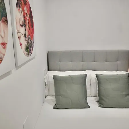 For You Rentals Vivienda Temporal De Cuatro Dormitorios En Arganzuela Man102 Madrid Exterior photo