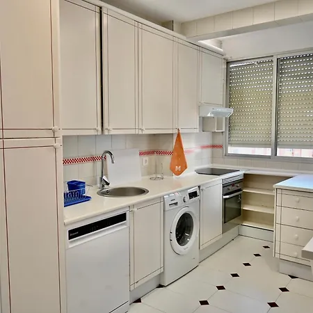 For You Rentals Vivienda Temporal De Cuatro Dormitorios En Arganzuela Man102 Madrid Exterior photo